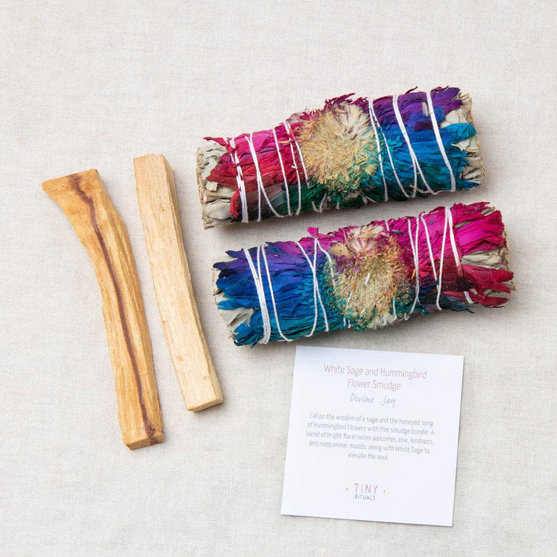 White Sage & Hummingbird Flower swatch