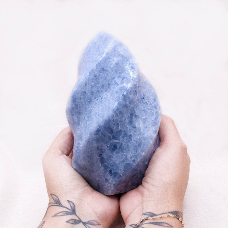 #3 BLUE CALCITE swatch