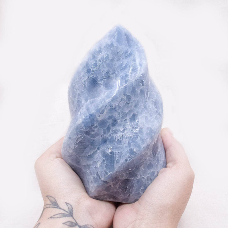 #6 BLUE CALCITE swatch