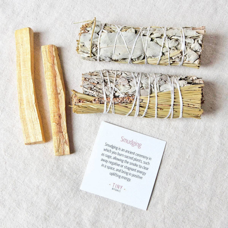 White Sage & Pinon Pine Smudge swatch