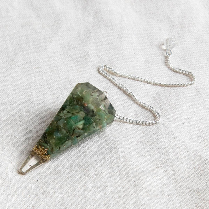 Geen Aventurine swatch