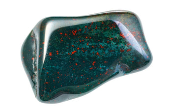 Bloodstone Crystal Meaning: Healing Properties & Everyday Uses