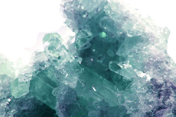 Pisces Birthstones: The Ultimate Guide To Their Meanings & Use