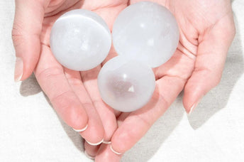 Crystal Balls: The Ultimate Guide To Its Origins and How to Use