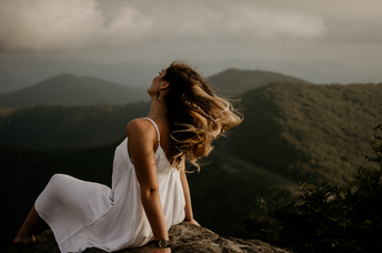 Angel Number 1222: Find Faith in the Divine