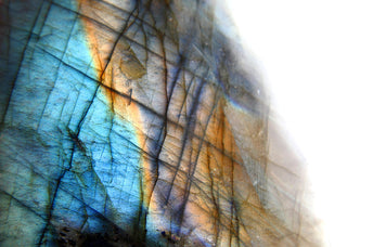 Labradorite Crystal Meaning: All The Healing Properties & Uses You NEED To Know