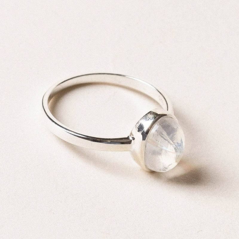 Oval Rainbow Moonstone Ring