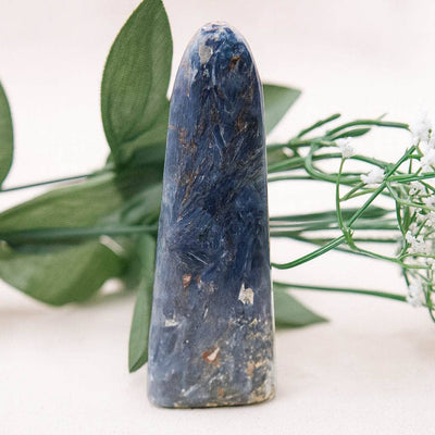 kyanite