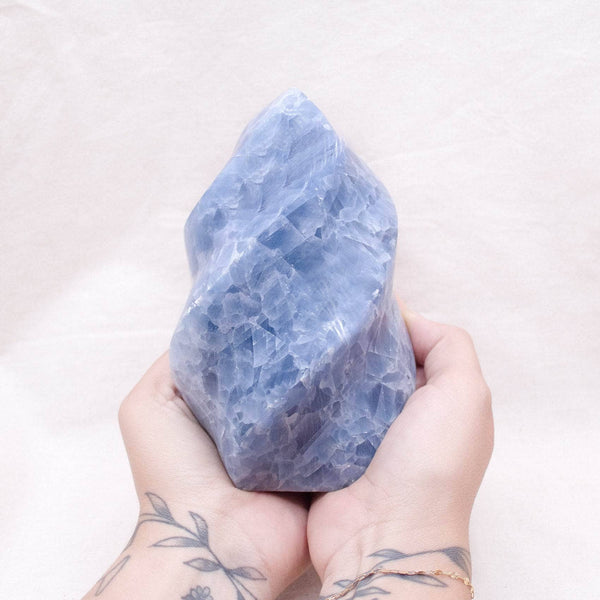 #2 BLUE CALCITE swatch