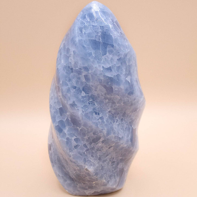 #8 BLUE CALCITE swatch