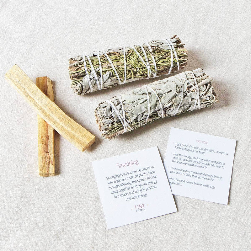 White Sage & Rosemary Smudge swatch
