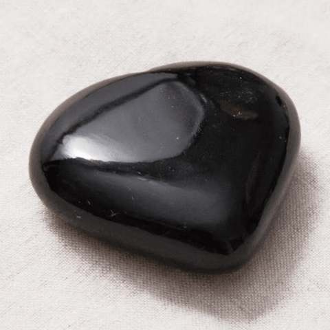 Black Obsidian Heart - Rejuvenate Your Soul // Tiny Rituals
